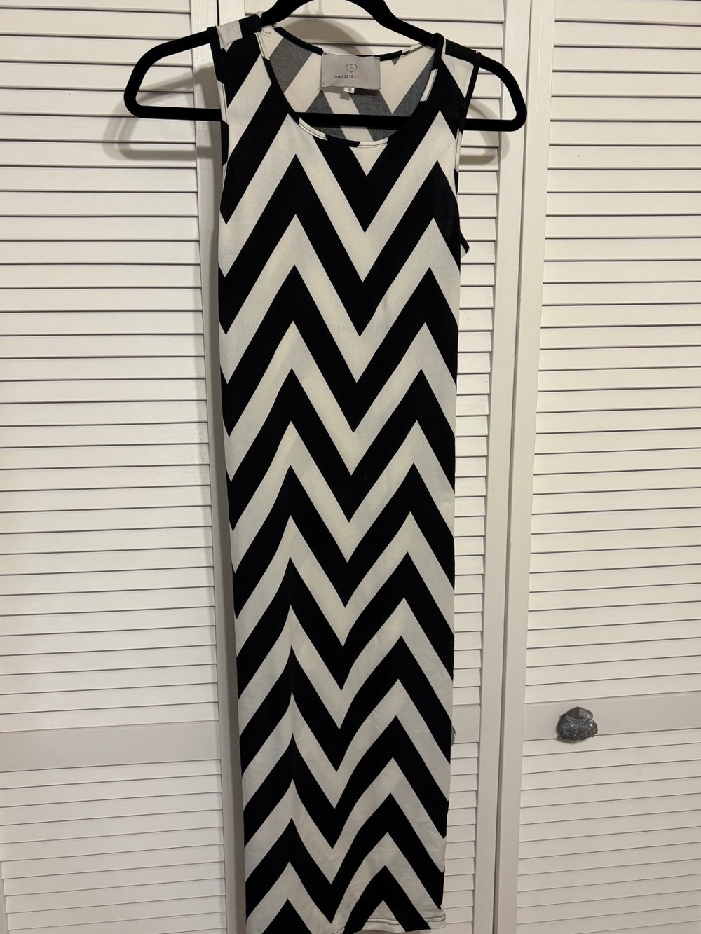 Lavish Alice Black & White Chevron Midi Dress